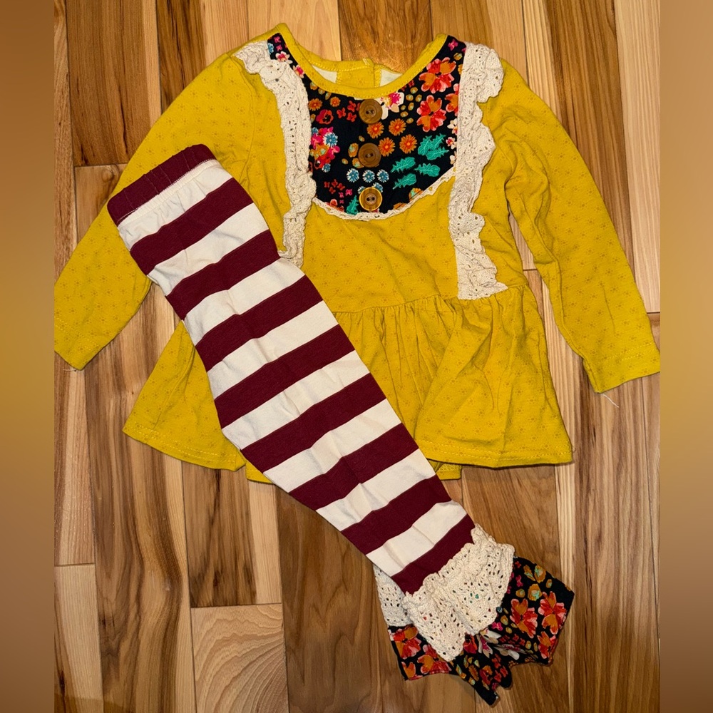 Ricrac and Ruffles outfit size 24 months